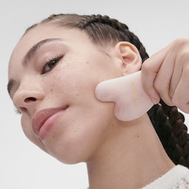 Gua Sha Quartz Rose - Ansigt og hals