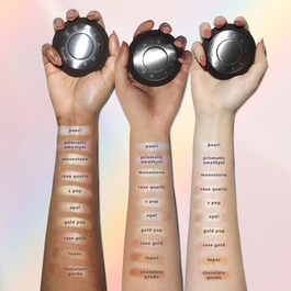 Shimmering Skin Perfector® - Pressed Highlighter
