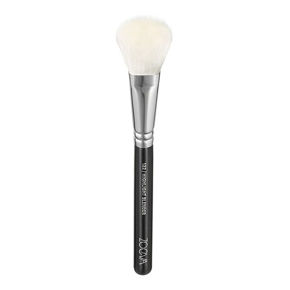 132 Highlight Blender - Face brush, ZOEVA