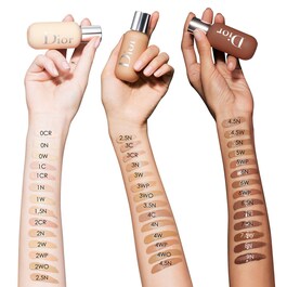 Dior Backstage Face & Body Foundation - Foundation med opbyggelig dækkeevne