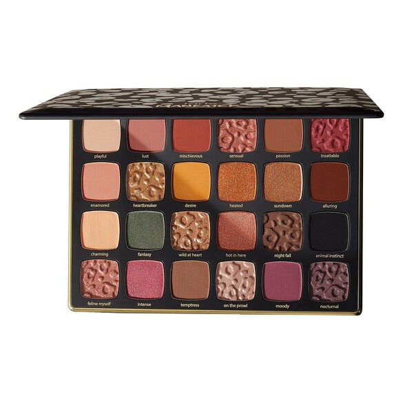 maneater™ after dark - Eyeshadow palette, TARTE