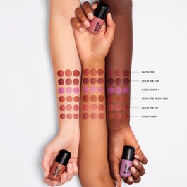 Blush & Go - Flydende blush med mat finish