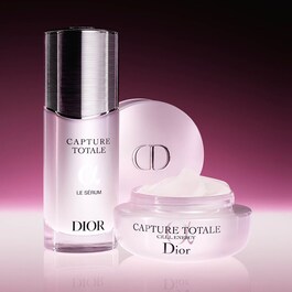 Capture Totale Firming & Wrinkle-Correcting Creme - Total anti-age ansigtscreme
