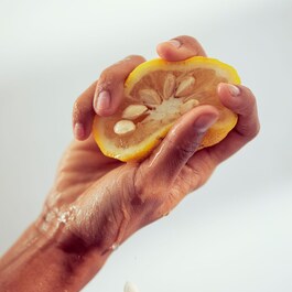 Yuza Sorbet - Vitamin Featherweight Emulsion