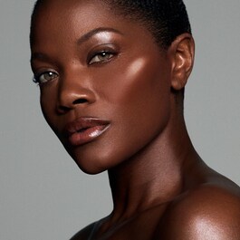 Bio-Radiant™ Glassy Highlighter Balm - Highlightende pomade til ansigtet