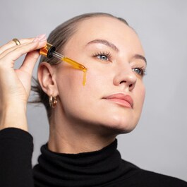 Divine Face Oil - Rosehip & Avocado Oil