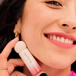 Benefit Plushtint - Fugtgivende mat lip tint 