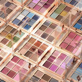Charlotte's Palette of Beautifying Eye Trends - Øjenskyggepalette