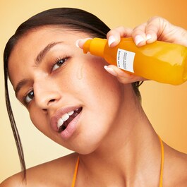 Cloudberry Bright Unifying Face Toner - Essentiel tonic