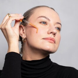 Hosanna H2O - Skin-Plumping Serum