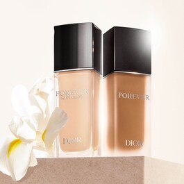 Dior Forever - No-Transfer 24H Matte Foundation - Skincare & Clean