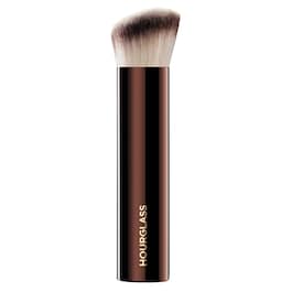Vanish™ Seamless Finish - Foundation Brush image