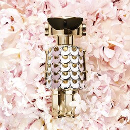 Fame – Eau de parfum and Make Up Set for Women 
