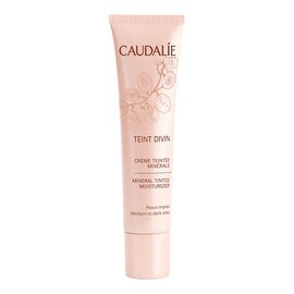 Teint Divin Mineral - Tinted Moisturizer