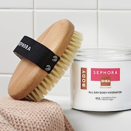 Dry body brush - Exfoliating body accessory