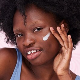 Rose Face Cream - Hyaluronic acid moisturizer