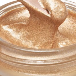 Master Radiance Base - Creme Hightlighter
