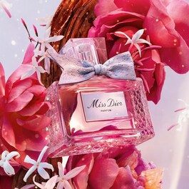 Miss Dior Parfum - Intensiv blomster, frugtige og træagtige noter