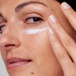 Smart Clinicial Repair - Wrinkle Correcting Eye Cream