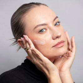 Manuka Honey - Radiance Revealing Light Day Cream