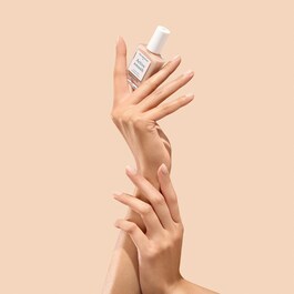 Active Smooth - Makeup og plejende neglelak