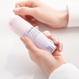 White Lucent - Illuminating Micro-S Serum