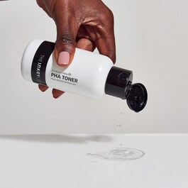 Nænsom eksfolierende toner med PHA
