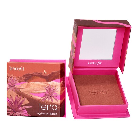 BOP Terra gylden mørk rød blush - blush med soft shimmer, BENEFIT COSMETICS