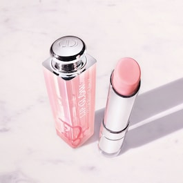 Dior Addict Lip Glow - Hydrerende, naturlig farveforbedrende læbepomade