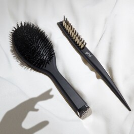 The Final Touch - Narrow Dressing Brush