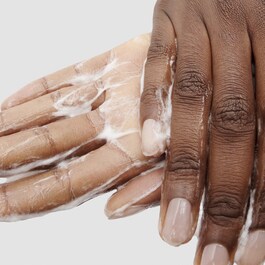 Smoothing Cleanser