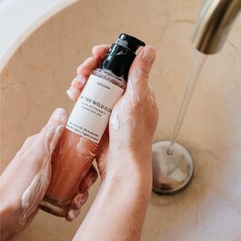 Cleansing gel - Face cleanser
