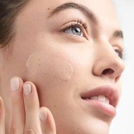 Dramatically Different - Moisturizing Lotion+ Face Cream