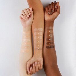 Veil Hydrating Skin Tint - Foundation