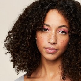 Curl Defining Gel - Gel for waves, curls, and coils