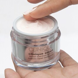 Clinique Smart Night Custom-Repair Night Cream - Dry/Combination skin