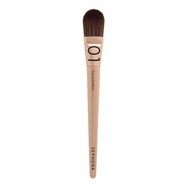 01 - Vegan Foundation Brush