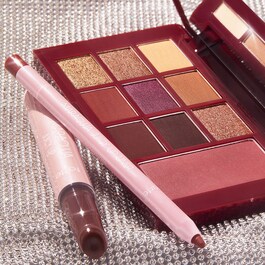 A Honeysuckle Holiday - Maracuja Juicy Collector's Makeup