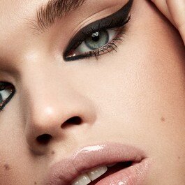 Flypencil - Longwear Eyeliner