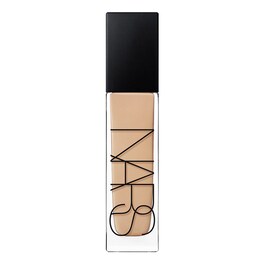 Natural Radiant - Longwear Foundation