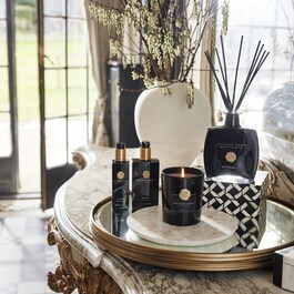 Private Collection - Precious Amber Scented Candle