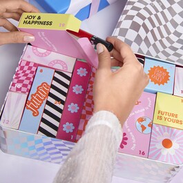 The Future is Yours - Premium Beauty Julekalender