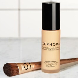01 - Vegan Foundation Brush