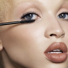 B Structural Volumizing + Lengthening Mascara - Mascara til volumen og længde