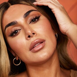 Glowish - Luminous Pressed Powder