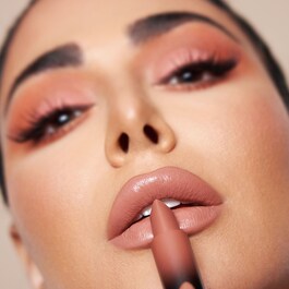 Power Bullet Cream Glow - Lipstick