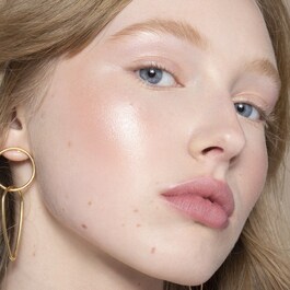 Liquid Light Serum Highlighter