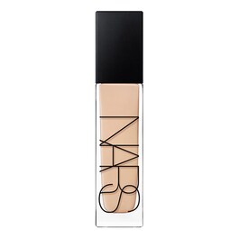 Natural Radiant - Longwear Foundation