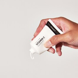 Lysnende serum med C-vitamin