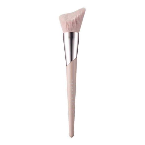 Cheek-Hugging Bronzer - Brush 190, FENTY BEAUTY